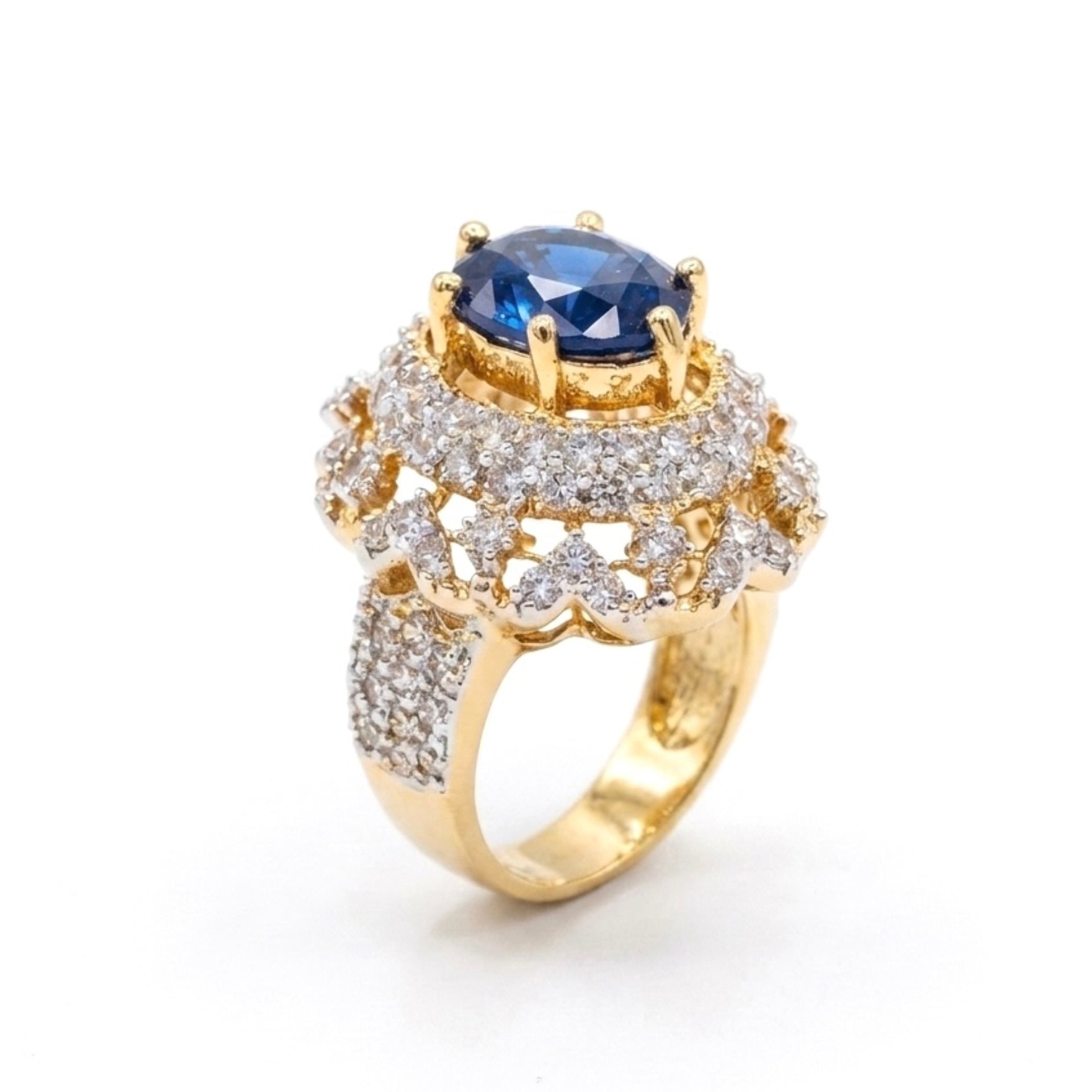 AVANTIA RING