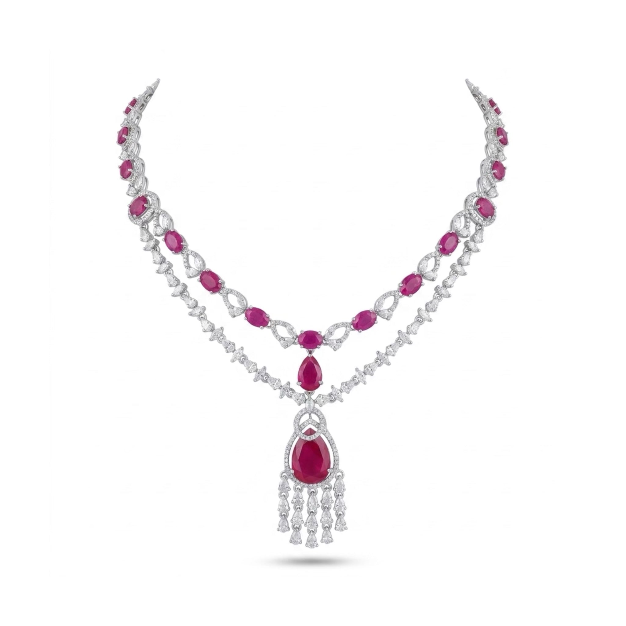 ELVORA NECKLACE