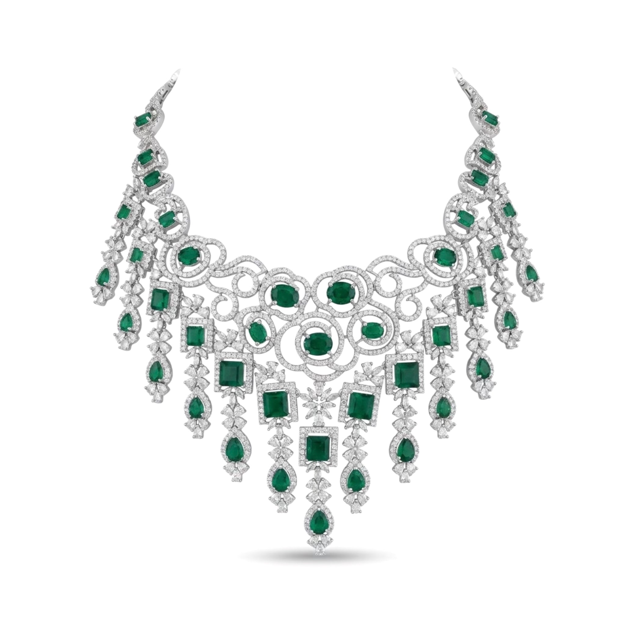 ZAVIRA NECKLACE
