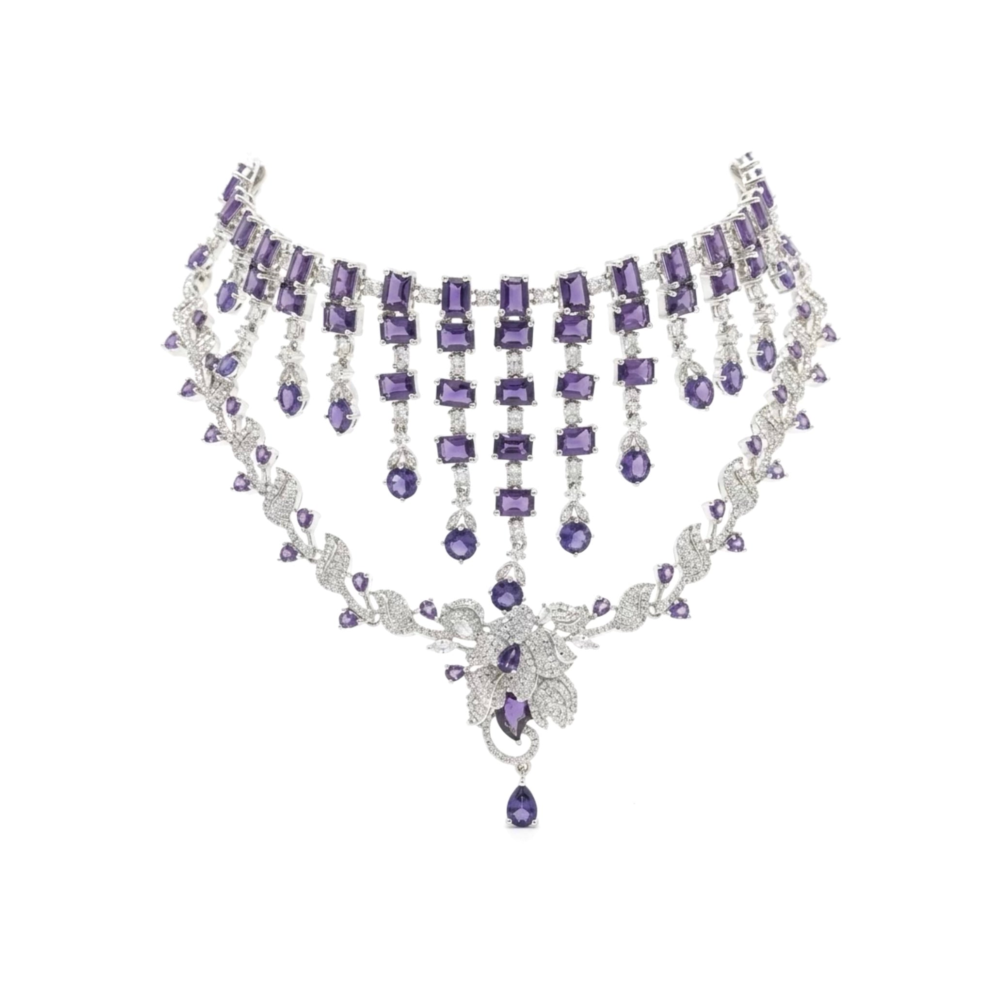 AURISSA NECKLACE