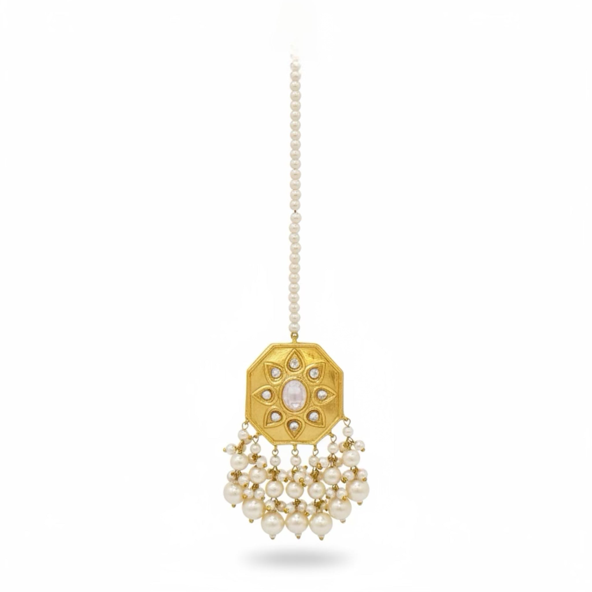 THE AYRI NECKLACE
