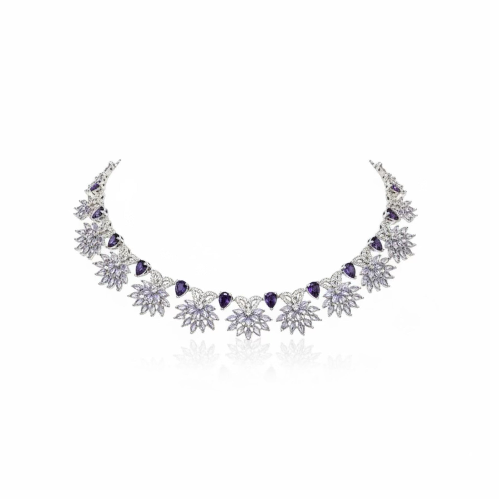 AFFLUENCE NECKLACE