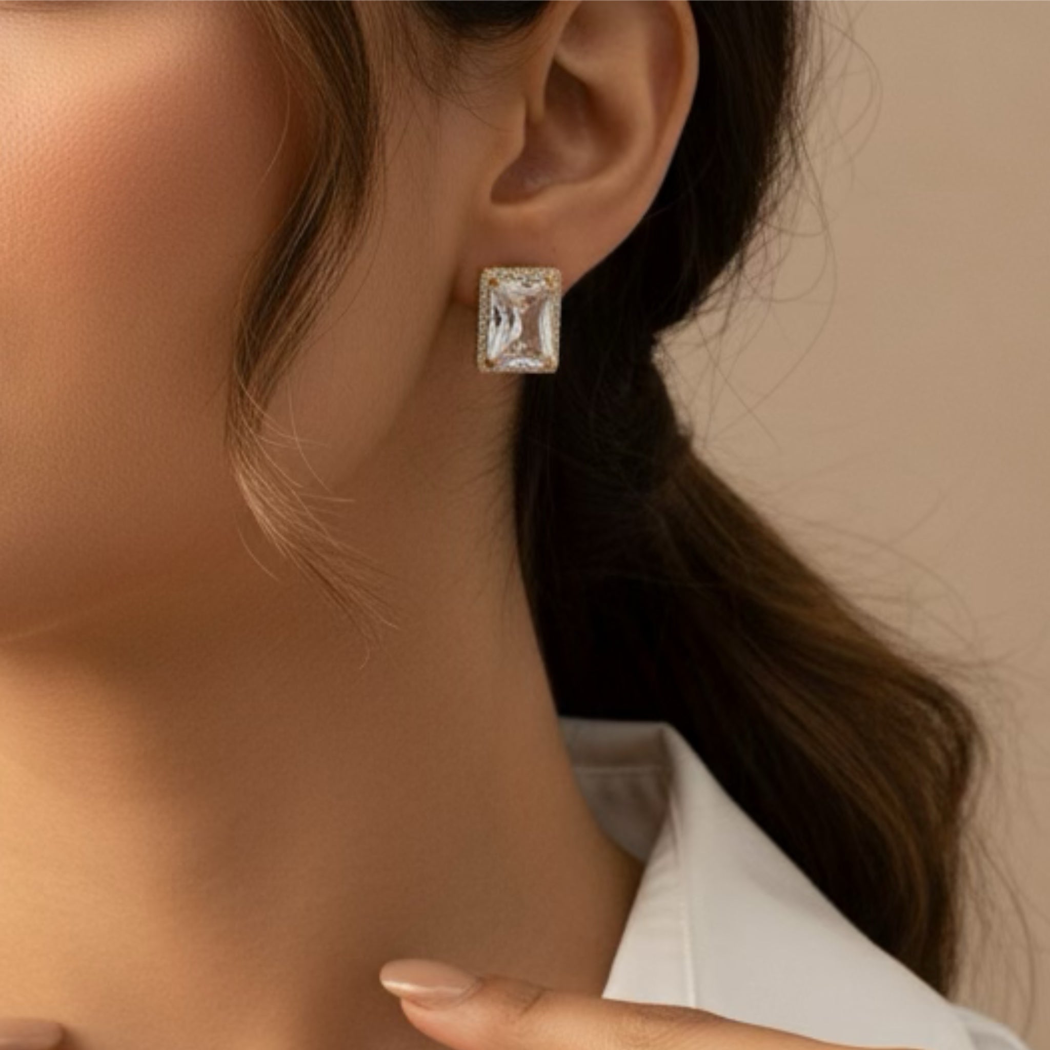 AVYRA EARRINGS