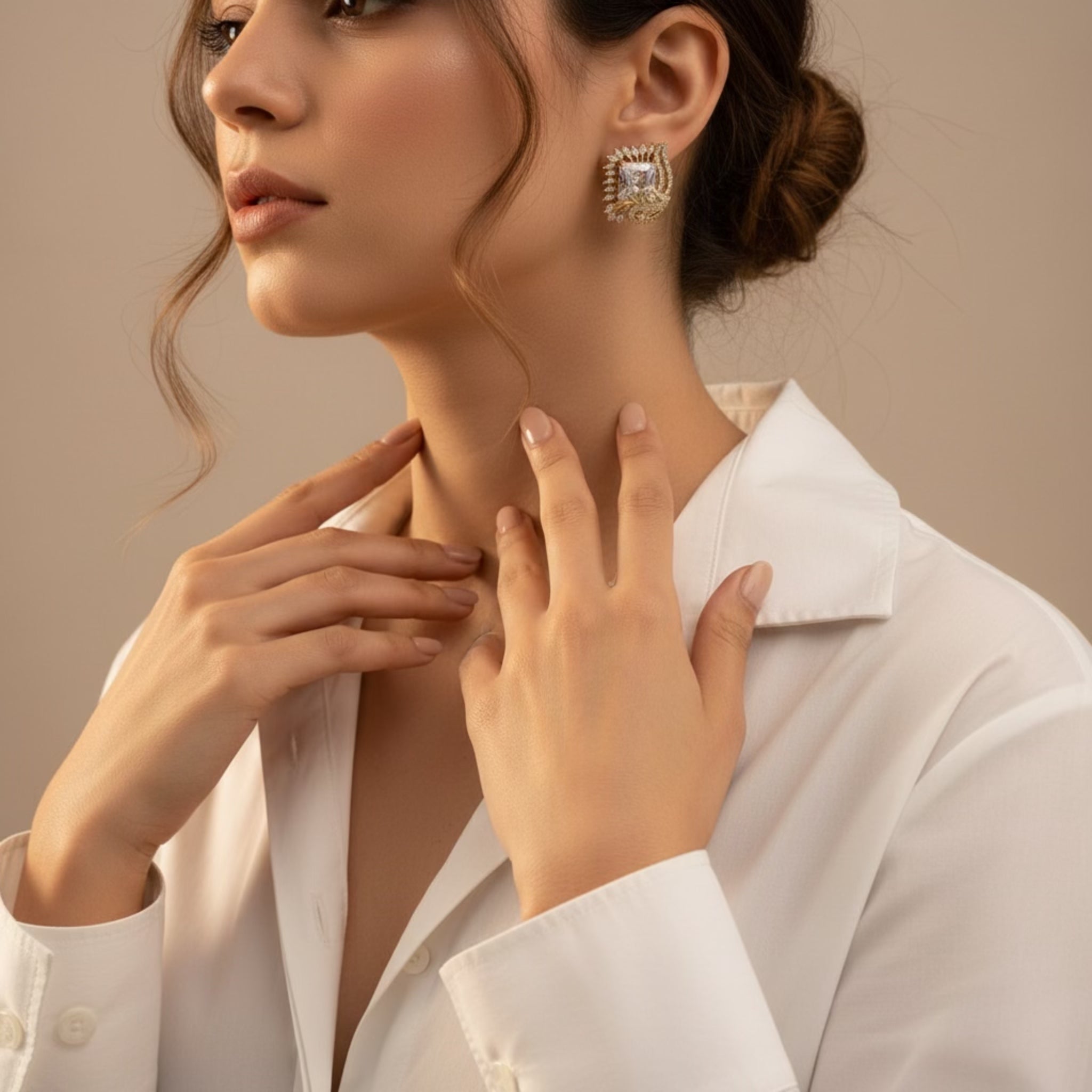 OLYRA EARRINGS