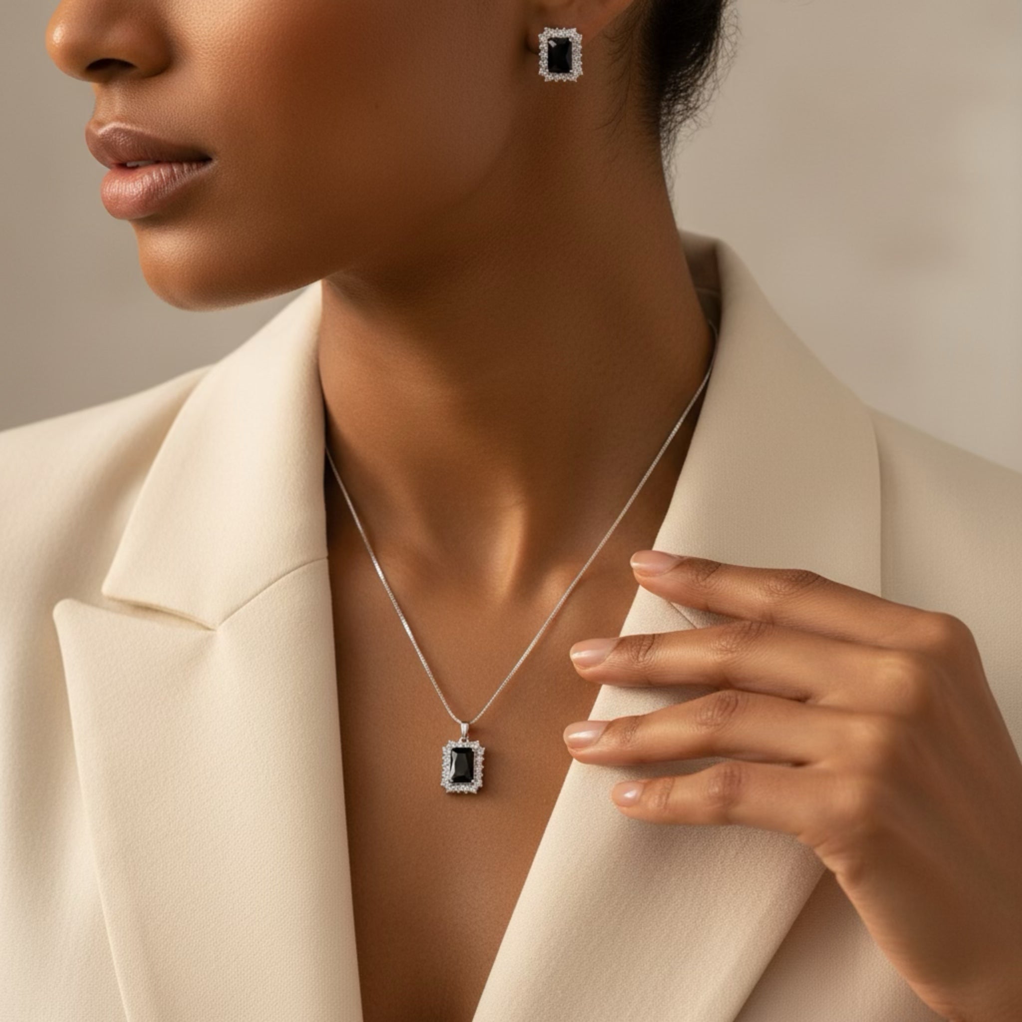 KAIRO PENDANT SET