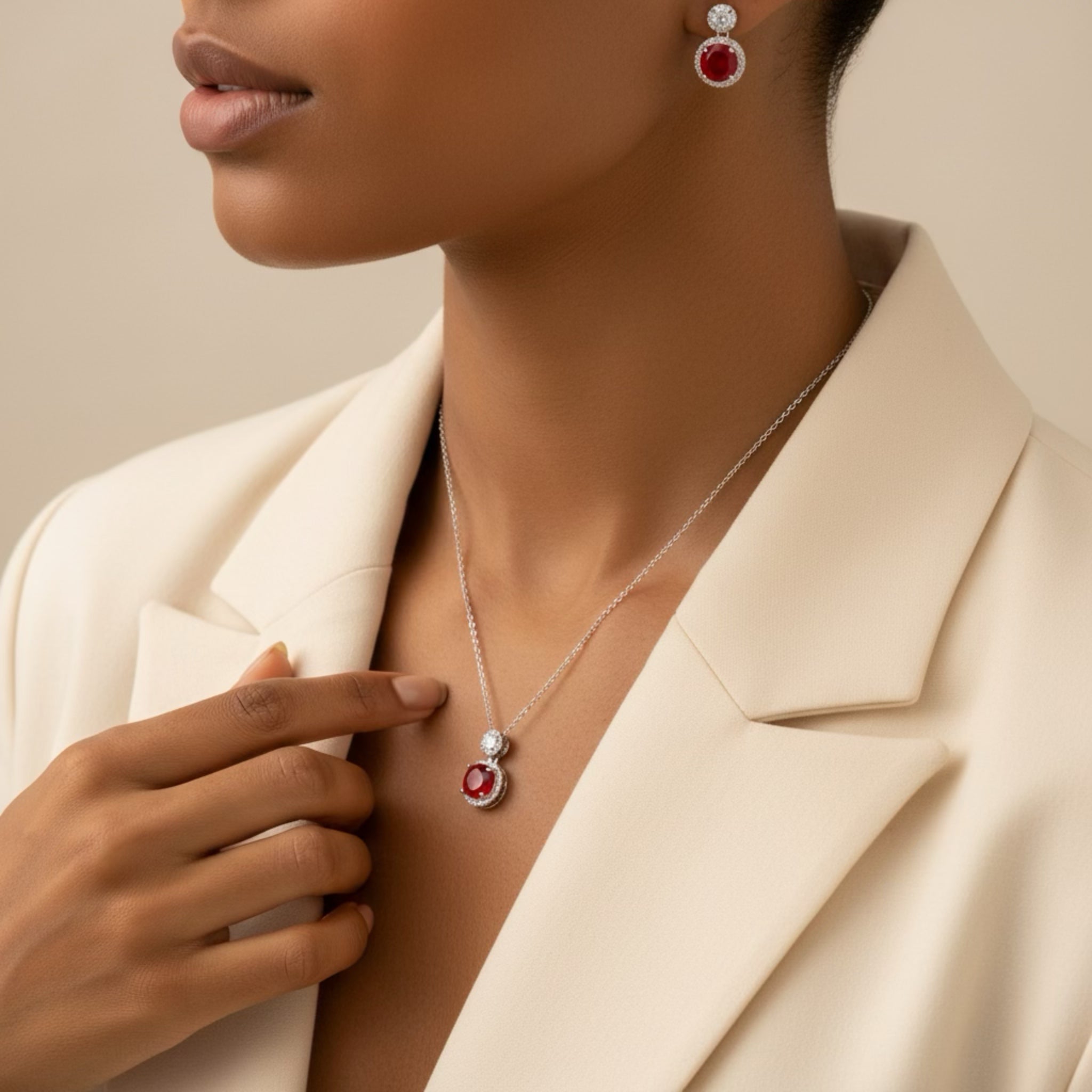 ORYX PENDANT SET